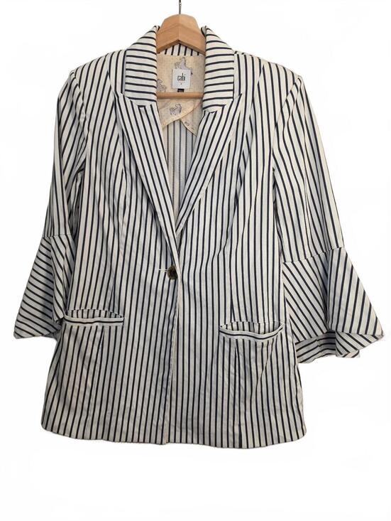 CAbi Jackets & Blazers - Cabi white and navy striped blazer Size 2